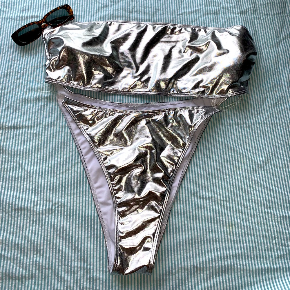 Silver string bikini with band top size 3x